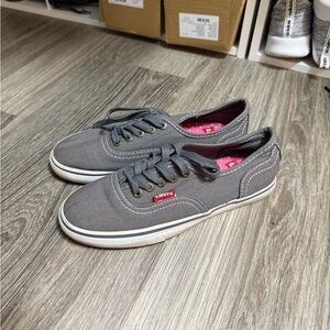 Levi's Gray Women's Casual Sneakers